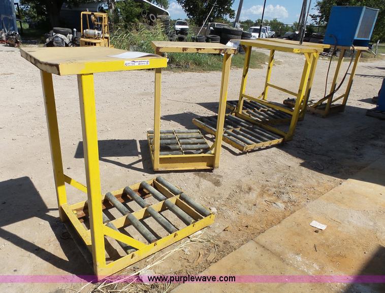 image for item BR9115 (4) battery charging stands