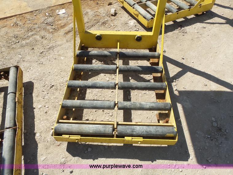 image for item BR9115 (4) battery charging stands