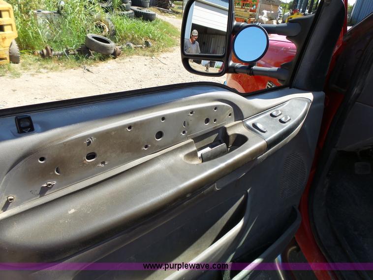 image for item BR9116 1999 Ford F550 rollback truck