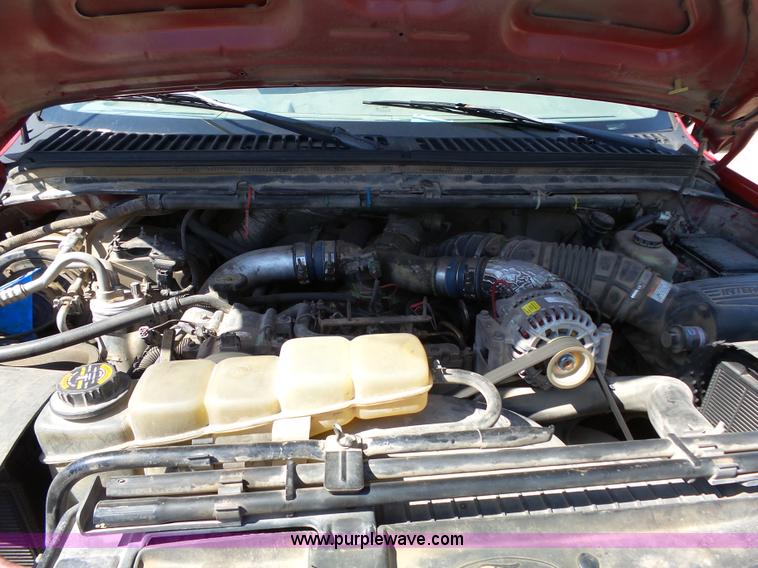 image for item BR9116 1999 Ford F550 rollback truck