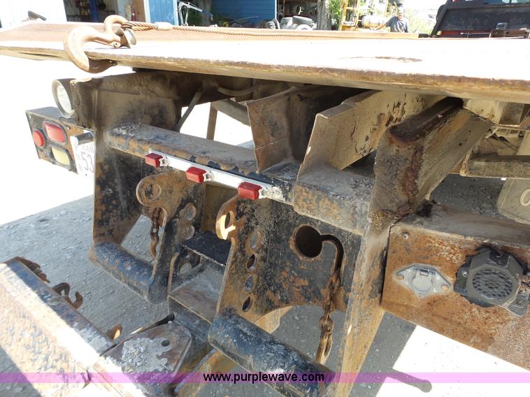 image for item BR9116 1999 Ford F550 rollback truck