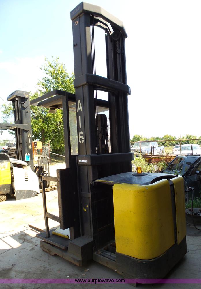 image for item BR9119 (3) forklifts