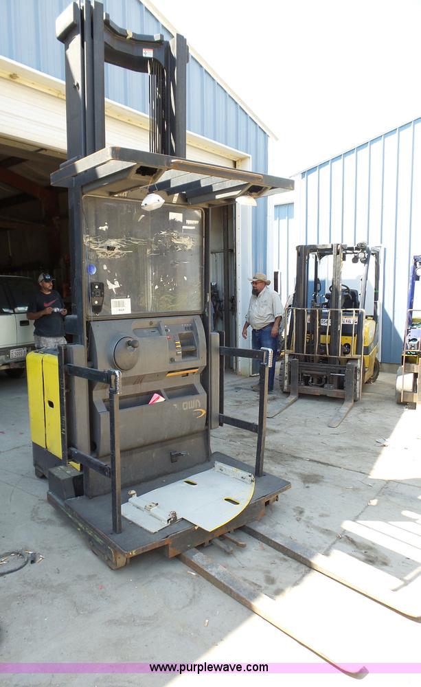 image for item BR9119 (3) forklifts