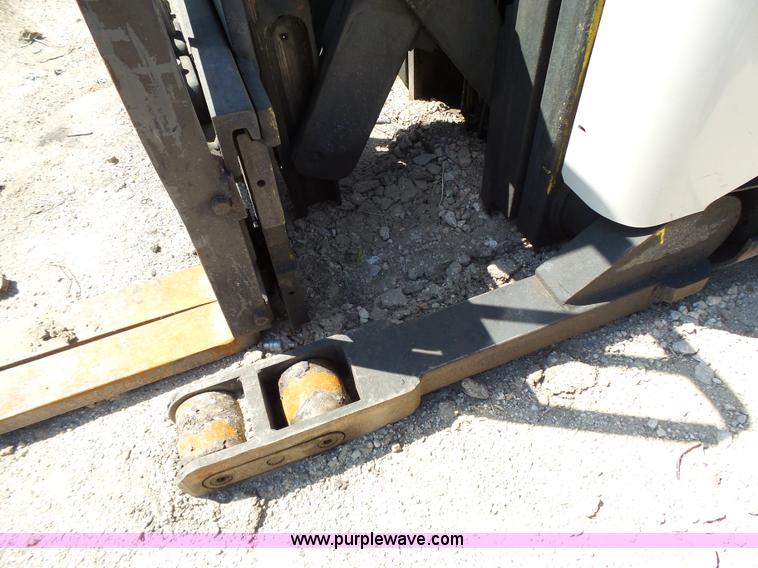 image for item BR9119 (3) forklifts