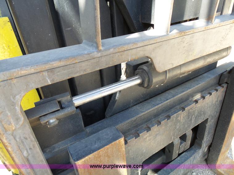 image for item BR9119 (3) forklifts
