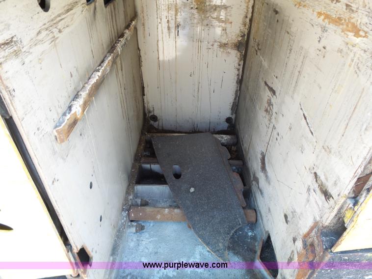 image for item BR9119 (3) forklifts