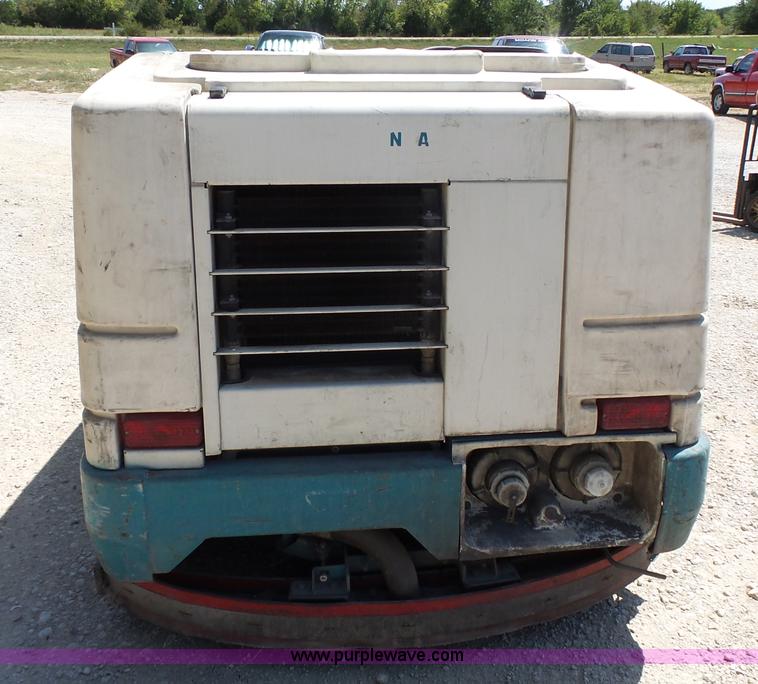 image for item BR9120 Tennant 7400 floor sweeper