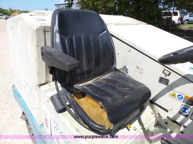 image for item BR9120 Tennant 7400 floor sweeper