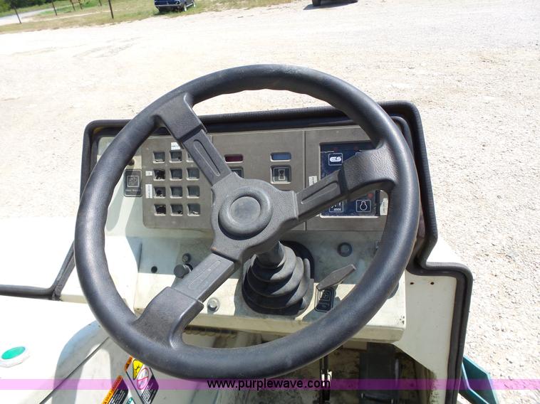 image for item BR9120 Tennant 7400 floor sweeper