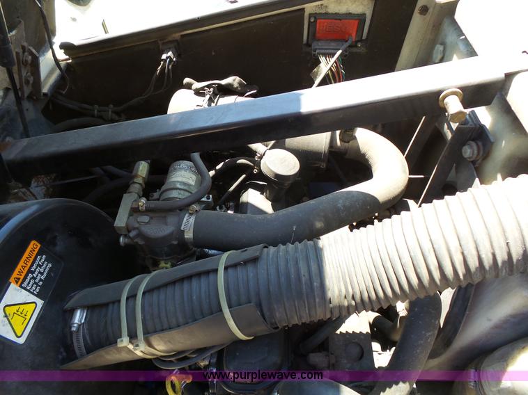 image for item BR9120 Tennant 7400 floor sweeper