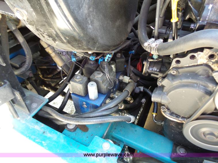 image for item BR9120 Tennant 7400 floor sweeper