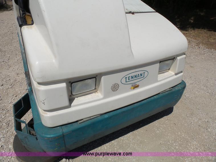 image for item BR9120 Tennant 7400 floor sweeper