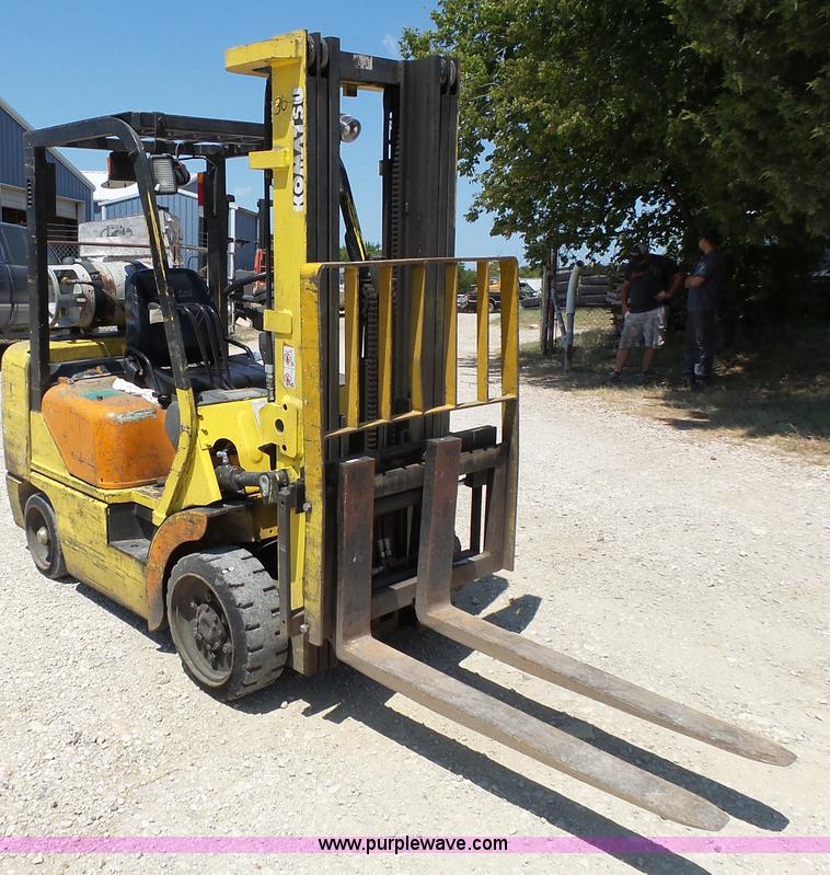 image for item BR9122 Komatsu HG30SHT-14 forklift