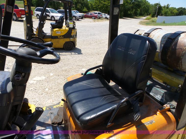 image for item BR9122 Komatsu HG30SHT-14 forklift