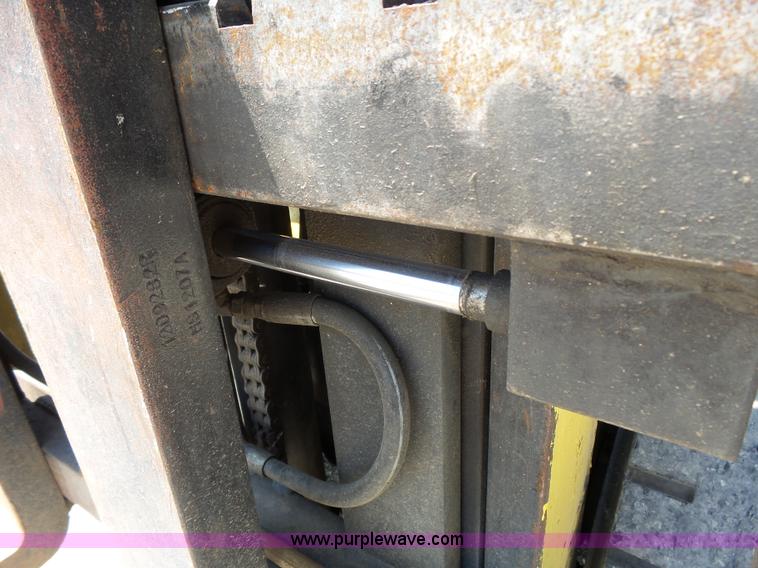 image for item BR9122 Komatsu HG30SHT-14 forklift