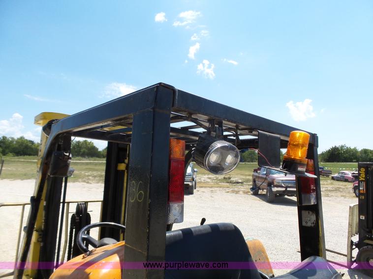 image for item BR9122 Komatsu HG30SHT-14 forklift