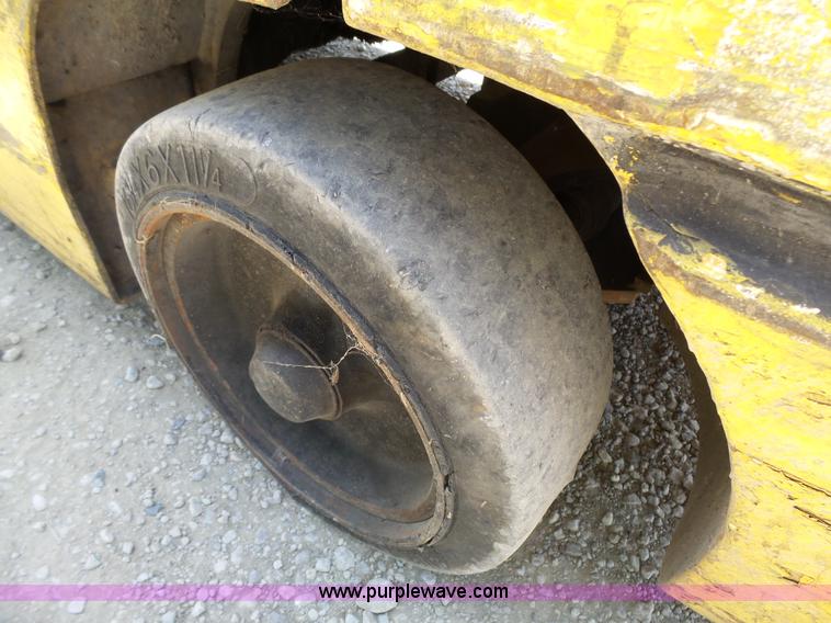 image for item BR9122 Komatsu HG30SHT-14 forklift