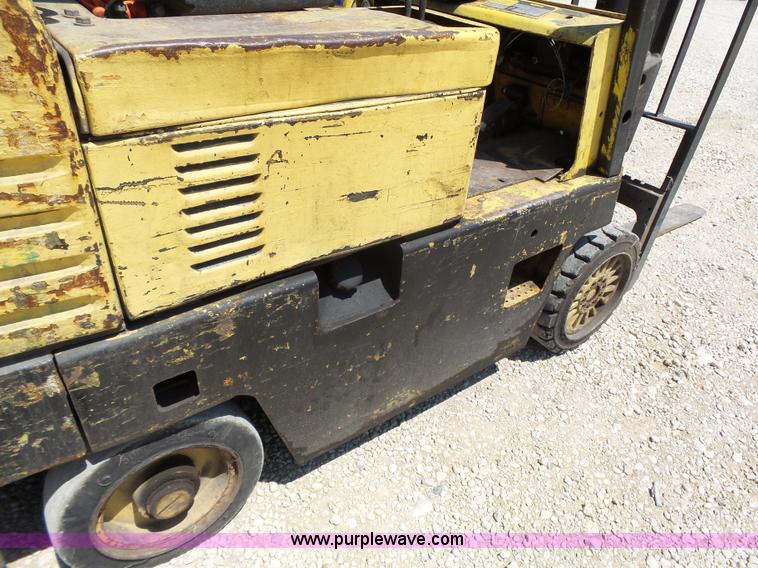 image for item BR9123 Caterpillar T50E forklift