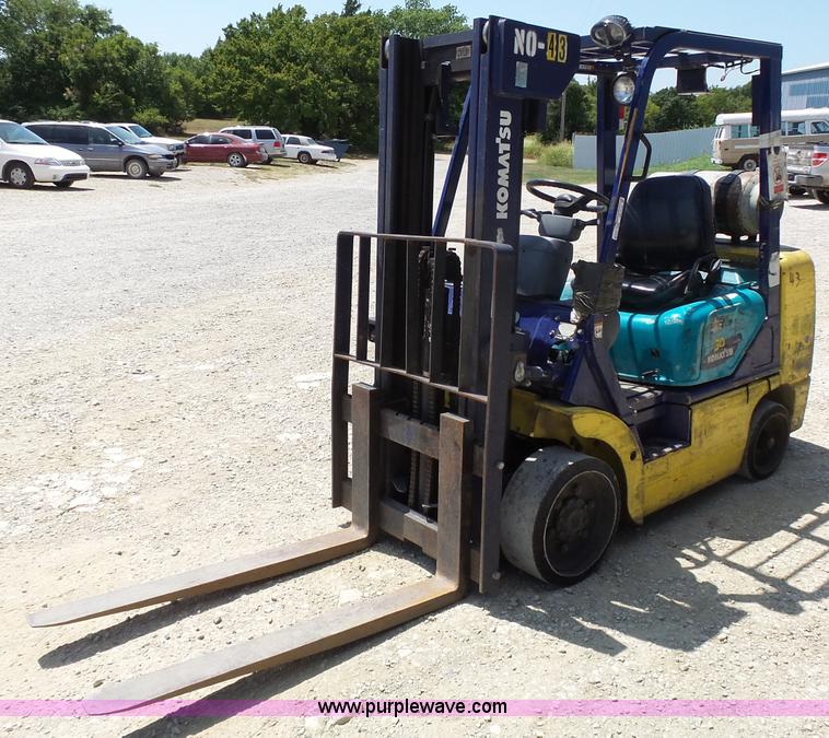 image for item BR9124 Komatsu 30 forklift