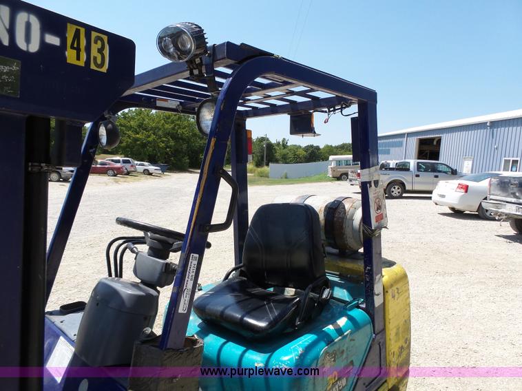 image for item BR9124 Komatsu 30 forklift