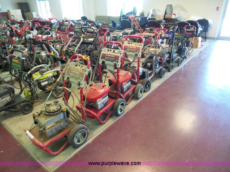 image for item BS9780 (9) pressure washers