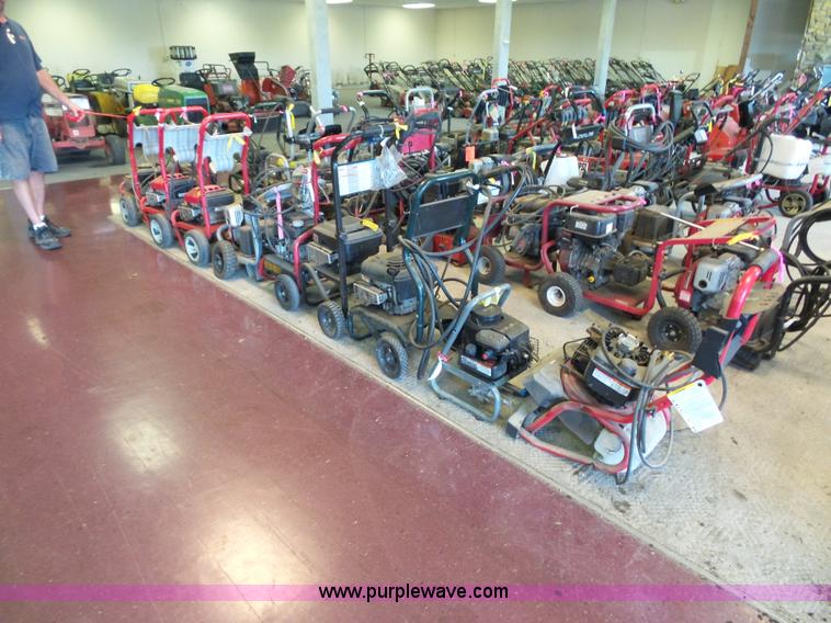 image for item BS9780 (9) pressure washers