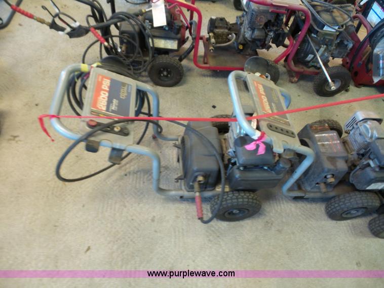 image for item BS9782 (8) pressure washers