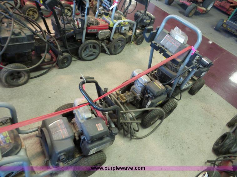 image for item BS9782 (8) pressure washers