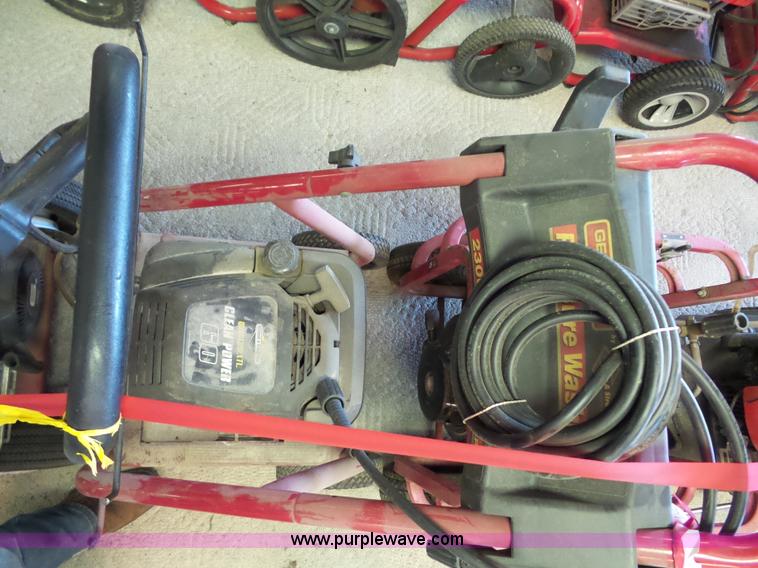 image for item BS9783 (7) pressure washers