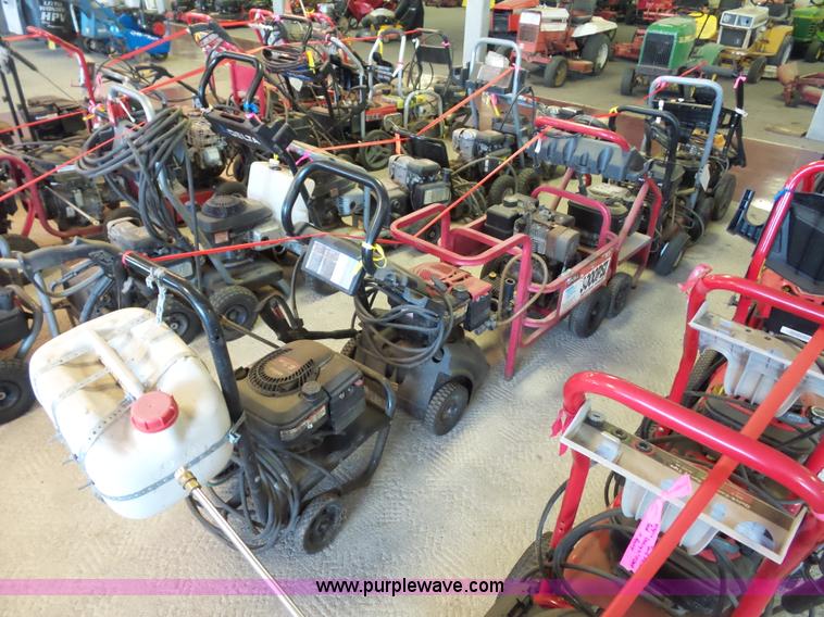 image for item BS9783 (7) pressure washers