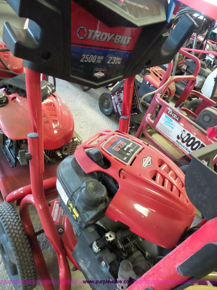 image for item BS9784 (8) pressure washers