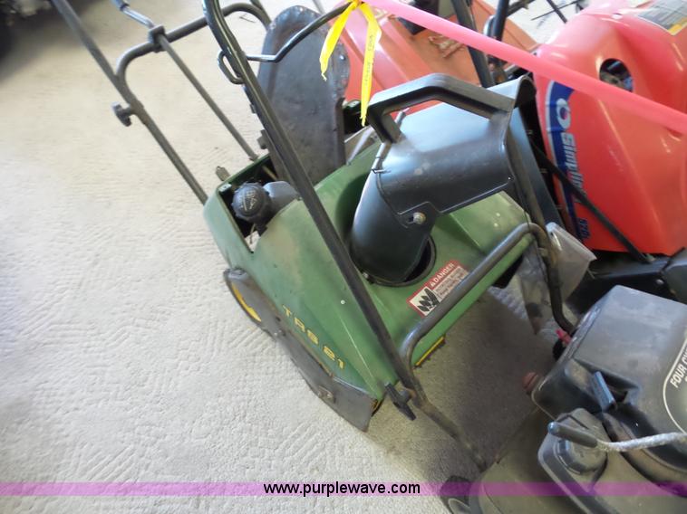 image for item BS9786 (14) snow blowers