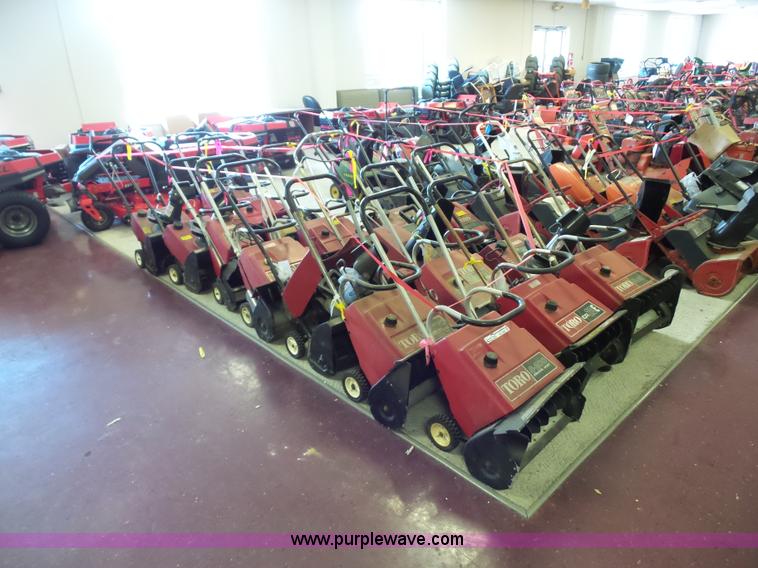 image for item BS9787 (18) snow blowers