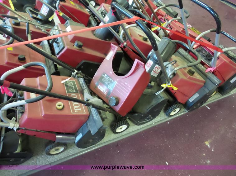 image for item BS9787 (18) snow blowers