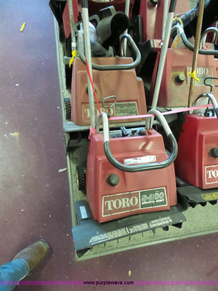 image for item BS9787 (18) snow blowers