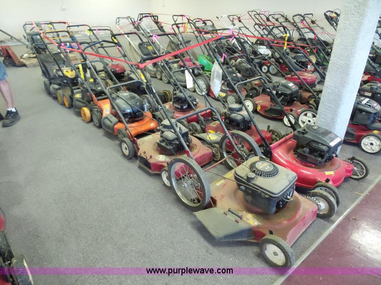 image for item BS9789 (11) push mowers