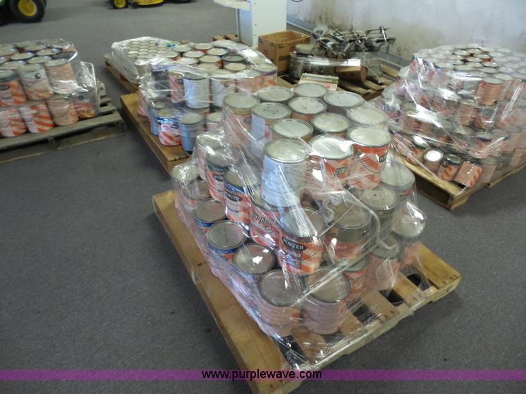 image for item BS9794 Paint mixer and paint