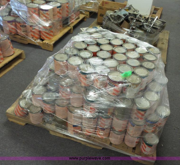 image for item BS9794 Paint mixer and paint