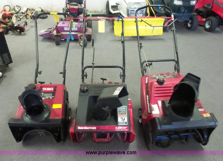 image for item BS9799 (3) snow blowers