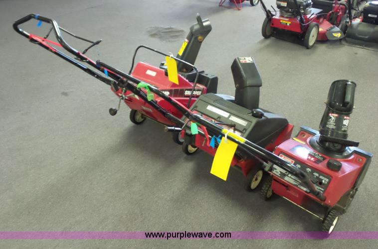 image for item BS9799 (3) snow blowers