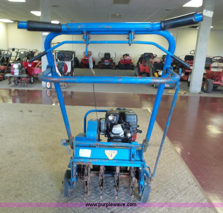 image for item BS9807 Blue Bird Easyscape aerator