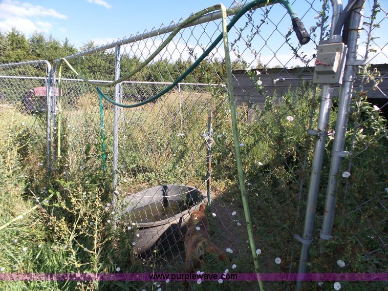 image for item BX9144 (6) chain link kennel panels