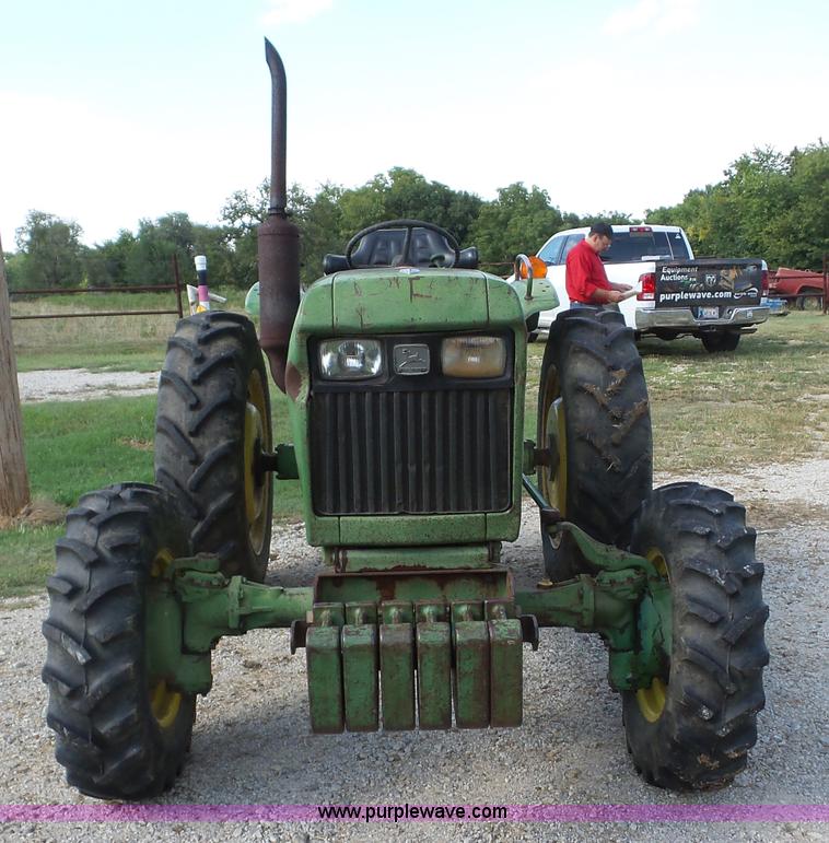 image for item BZ9659 John Deere 950 MFWD tractor