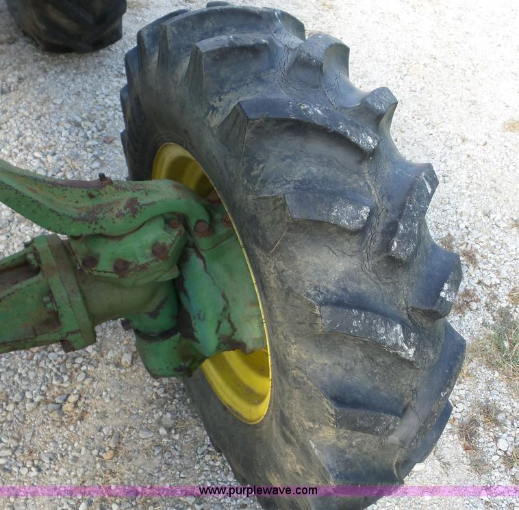 image for item BZ9659 John Deere 950 MFWD tractor