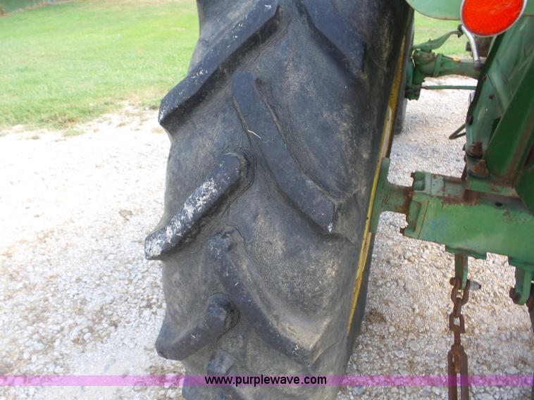 image for item BZ9659 John Deere 950 MFWD tractor