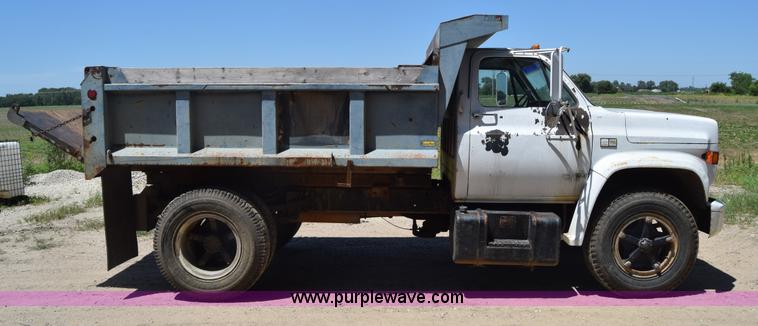 image for item CB9165 1989 Chevrolet 70 dump truck