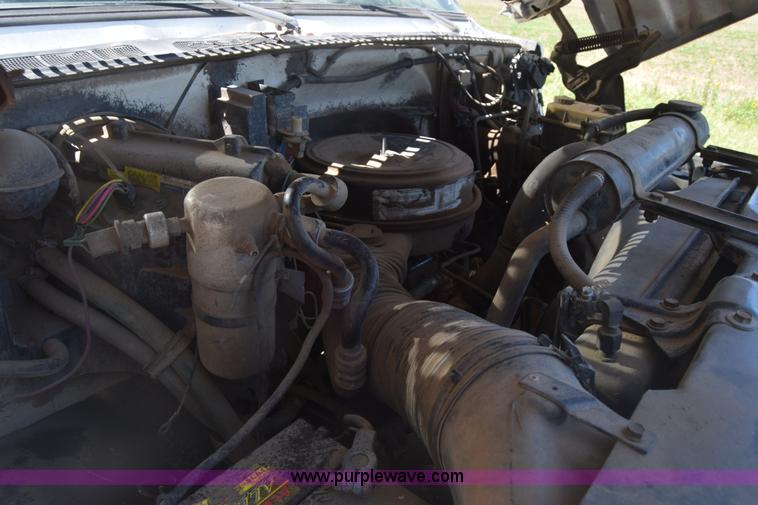 image for item CB9165 1989 Chevrolet 70 dump truck