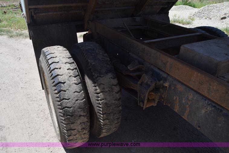 image for item CB9165 1989 Chevrolet 70 dump truck