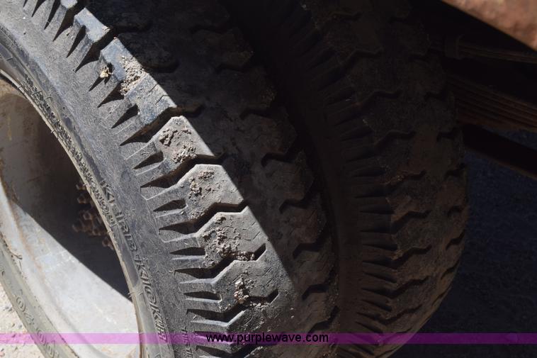 image for item CB9165 1989 Chevrolet 70 dump truck