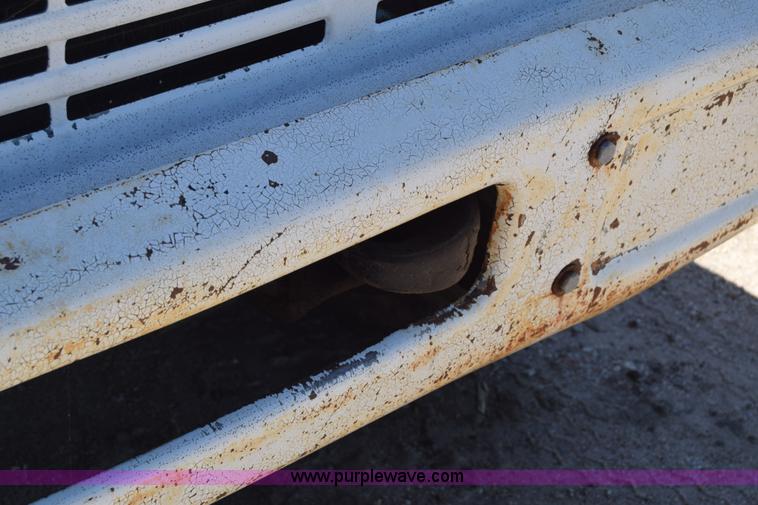 image for item CB9165 1989 Chevrolet 70 dump truck